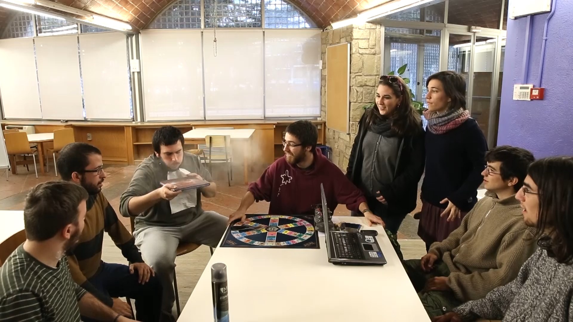 Vídeo promoció i presentació del Casal de Joves Queix