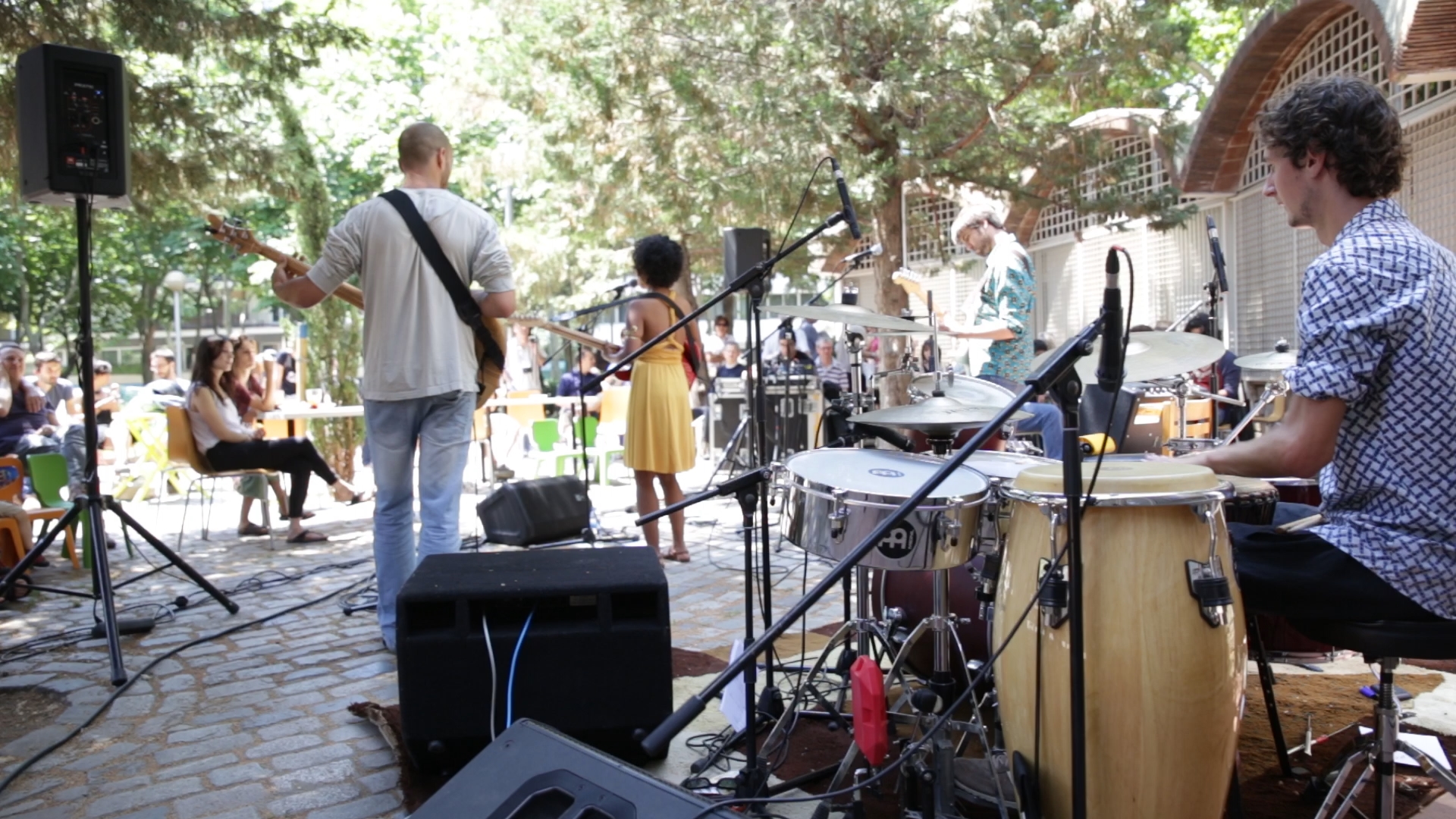 Vídeoresum // Vermut musical de cantautores